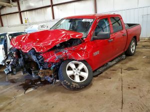 RAM 1500 ST 5.7L 8 2013