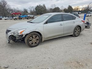 Nissan Altima 2.5 2.5L 4 2015