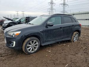 Mitsubishi Outlander SE 2.4L 4 2015