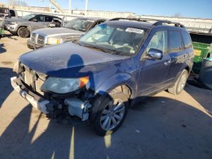 Subaru Forester 2.5X PREMIUM 2.5L 4 2013