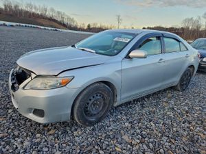 Toyota Camry BASE 2.5L 4 2010