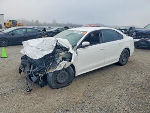 Volkswagen Passat S 2.5L 5 2013