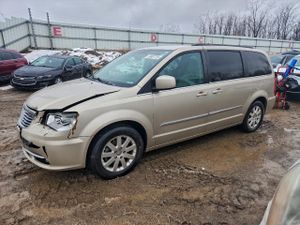 Chrysler Town & Country TOURING 3.6L 6 2013