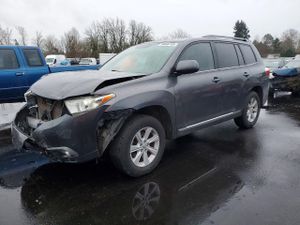 Toyota Highlander BASE 2.7L 4 2012