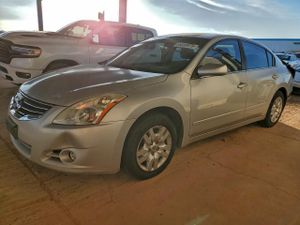 Nissan Altima BASE 2.5L 4 2012