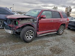 Toyota 4Runner SR5 4.0L 6 2011