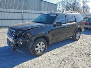 Ford Explorer XLT 4.0L 6 2010
