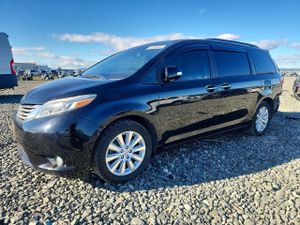 Toyota Sienna XLE 3.5L 6 2015