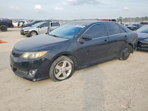 Toyota Camry L 2.5L 4 2013