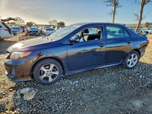 Toyota Corolla BASE 1.8L 4 2011