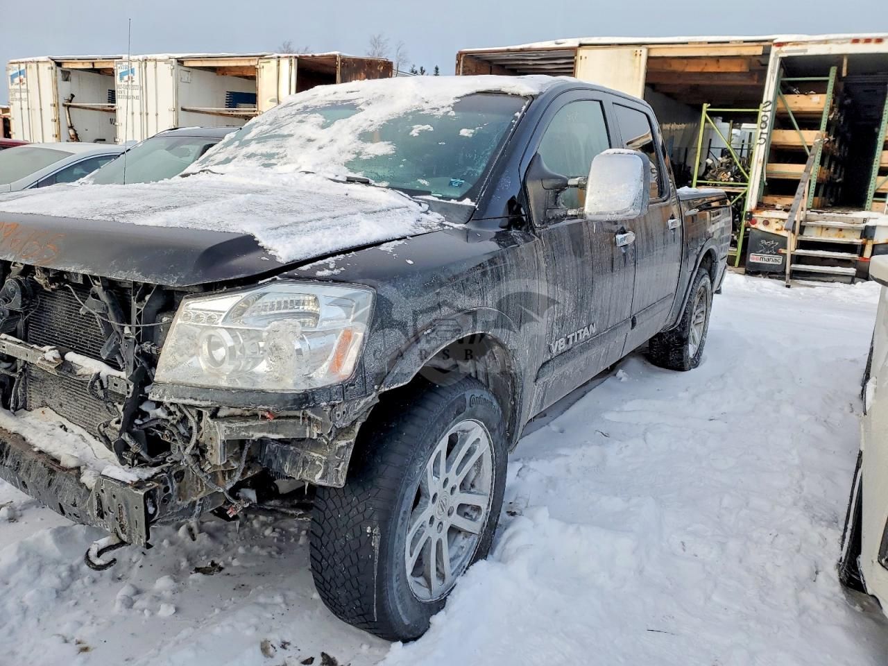 Nissan Titan S 5.6L 8 2014