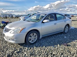 Nissan Altima BASE 2.5L 4 2010