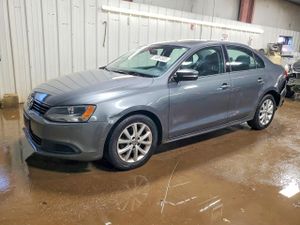 Volkswagen Jetta SE 2.5L 5 2012