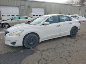 Nissan Altima 2.5 2.5L 4 2015