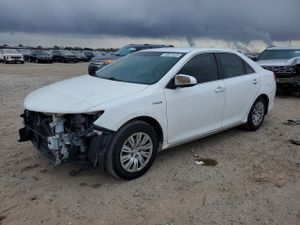 Toyota Camry HYBRID 2.5L 4 2013