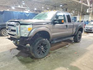 Ford F-250 SUPER DUTY 6.2L 8 2011