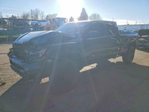Toyota Tacoma DOUBLE CAB 2.4L 4 2025