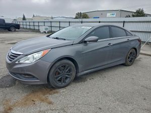 Hyundai Sonata GLS 2.4L 4 2014