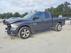 RAM 1500 ST 5.7L 8 2015
