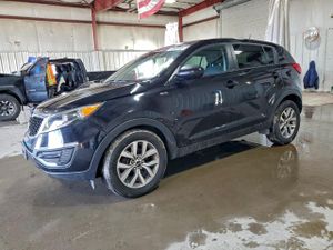 Kia Sportage LX 2.4L 4 2015