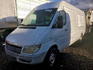 Freightliner Sprinter 2500 2.7L 5 2005
