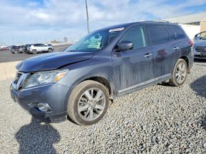Nissan Pathfinder S 3.5L 6 2014