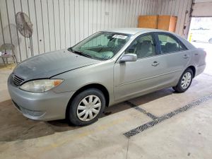 Toyota Camry LE 2.4L 4 2005