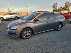 Nissan Sentra S 1.8L 4 2015