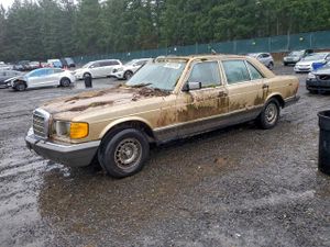 Mercedes-Benz 380 SEL 3.8L 8 1981