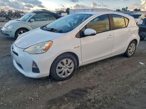 Toyota Prius 1.5L 4 2013