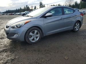 Hyundai Elantra GLS 1.8L 4 2013