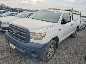 Toyota Tundra 5.7L 8 2011