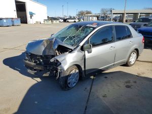 Nissan Versa 1.8L 4 2011