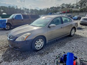 Nissan Altima BASE 2.5L 4 2011