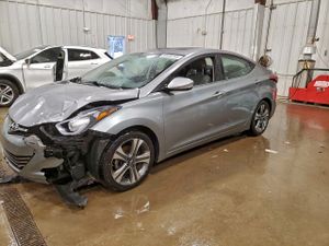 Hyundai Elantra SE 2.0L 4 2014