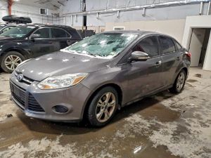 Ford Focus SE 2.0L 4 2013