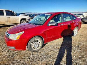 Ford Focus SE 2.0L 4 2011