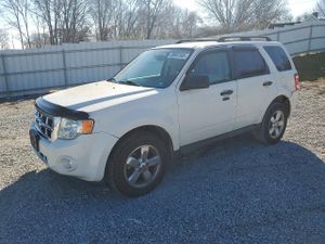 Ford Escape XLT 3.0L 6 2011