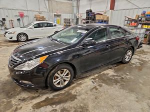 Hyundai Sonata GLS 2.4L 4 2013