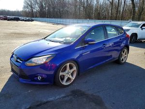 Ford Focus TITANIUM 2.0L 4 2013