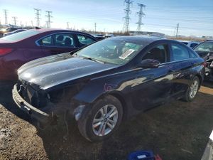 Hyundai Sonata GLS 2.4L 4 2013