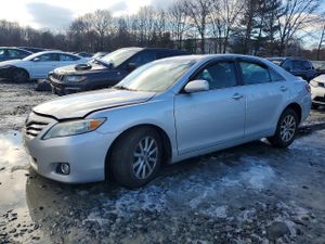 Toyota Camry SE 3.5L 6 2011