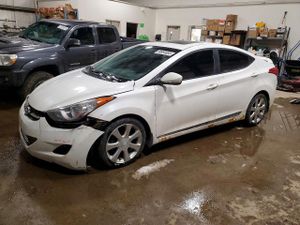 Hyundai Elantra GLS 1.8L 4 2013