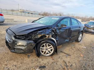 Ford Fusion SE 2.5L 4 2014