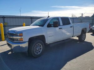 Chevrolet Silverado 1500 C3500 6.0L 8 2015