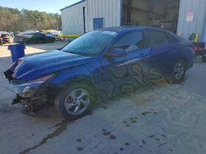 Hyundai Elantra SE 2.0L 4 2021