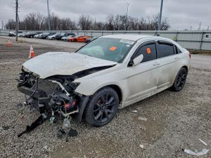 Chrysler 200 TOURING 3.6L 6 2014
