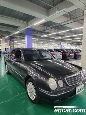 Mercedes-benz E-class E200K 2001