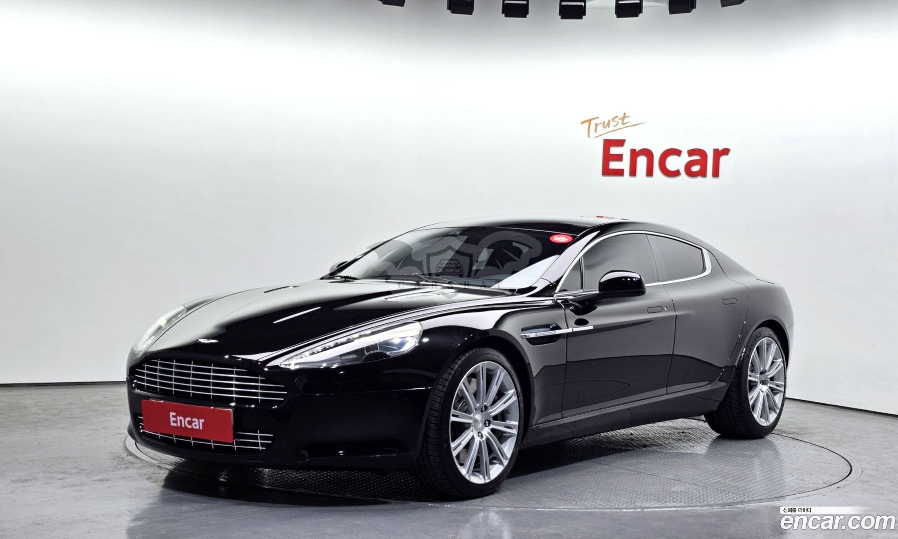 Astonmartin Rapide 1th 6.0 V12 2010