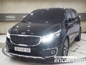 Kia Canival 9-seater Luxury 2018